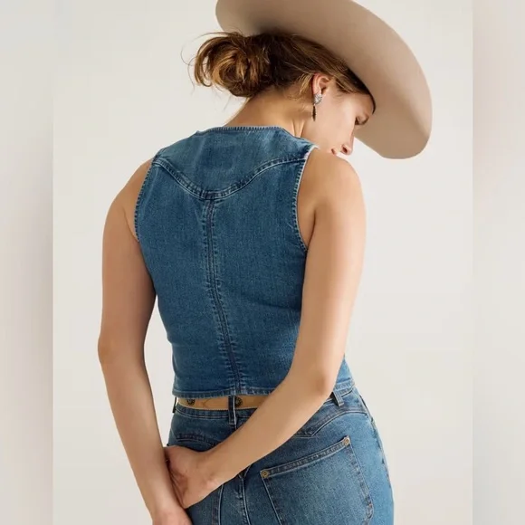 Tecovas Women's Denim Vest- XL - Picture 4 of 14